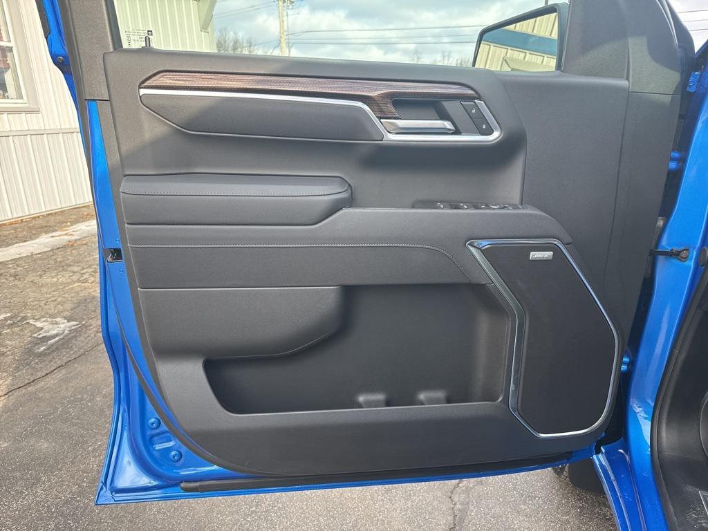 used 2025 Chevrolet Silverado 1500 car, priced at $59,327