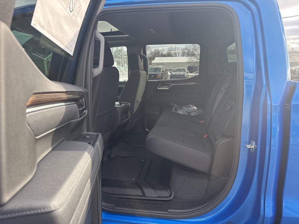 used 2025 Chevrolet Silverado 1500 car, priced at $59,327