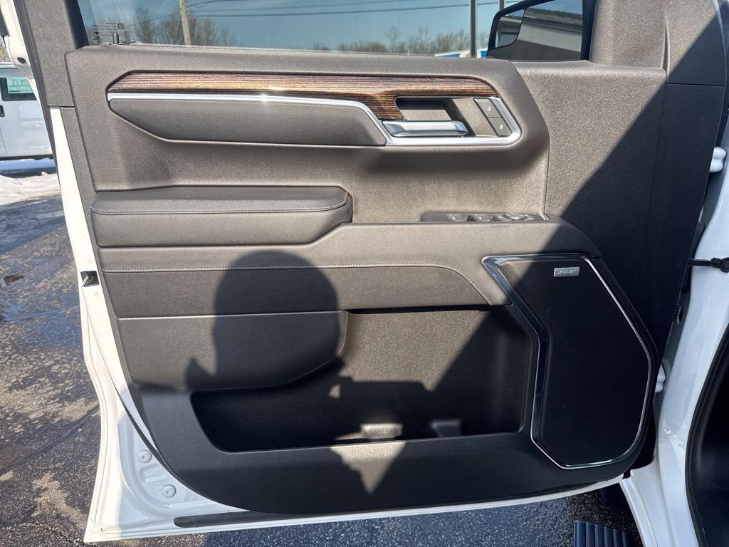 used 2023 GMC Sierra 1500 car, priced at $42,800