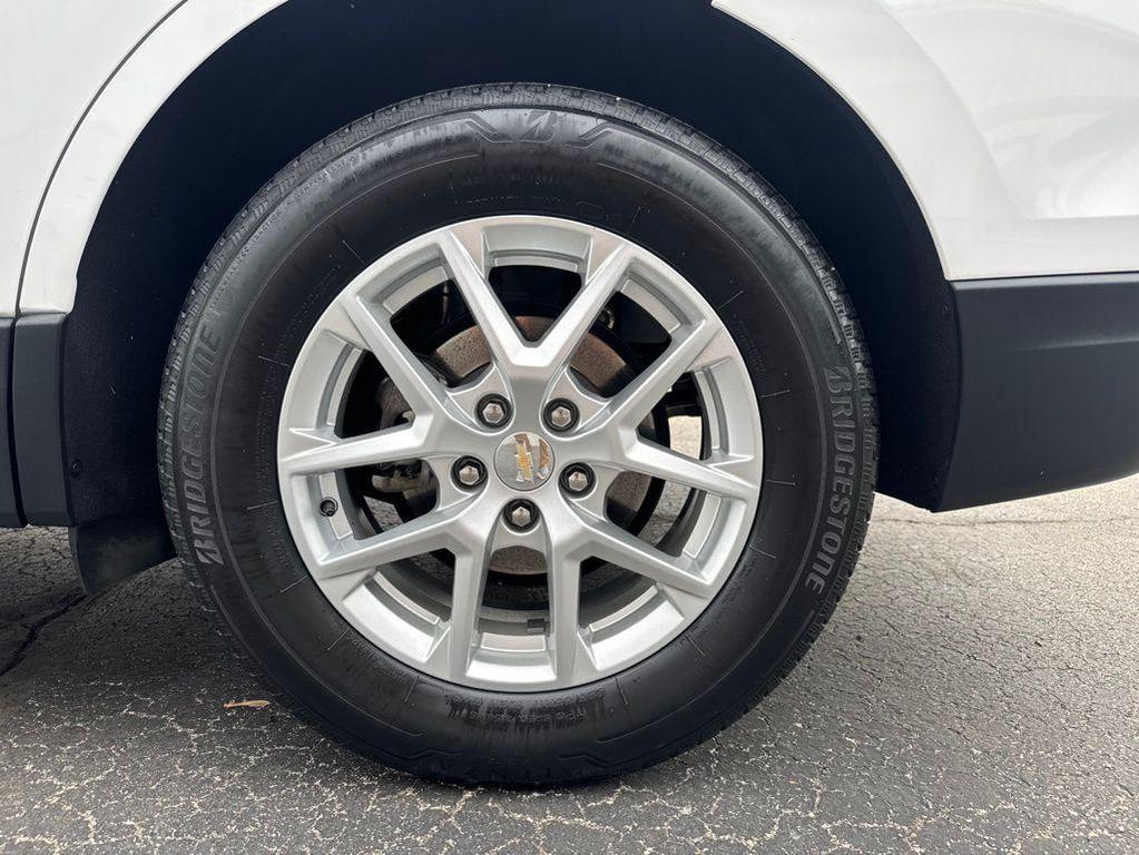 used 2023 Chevrolet Equinox car, priced at $25,521