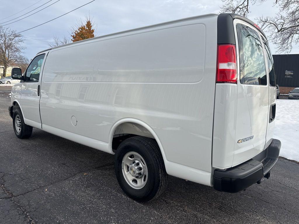 new 2025 Chevrolet Express 2500 car, priced at $42,369