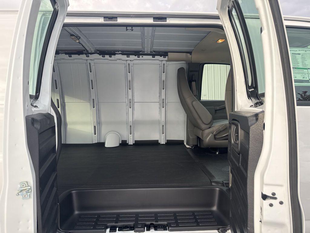 new 2025 Chevrolet Express 2500 car, priced at $42,369