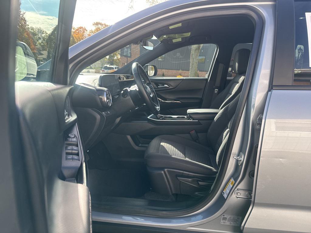 used 2025 Chevrolet Equinox car, priced at $23,373