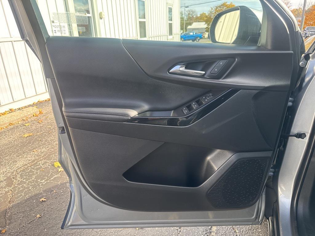 used 2025 Chevrolet Equinox car, priced at $23,373