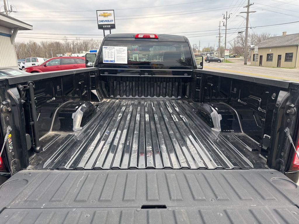 used 2025 GMC Sierra 2500 car, priced at $55,092