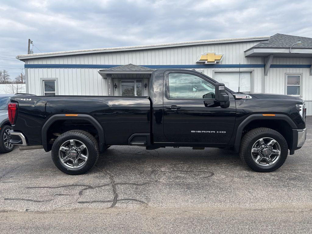 used 2025 GMC Sierra 2500 car, priced at $55,092