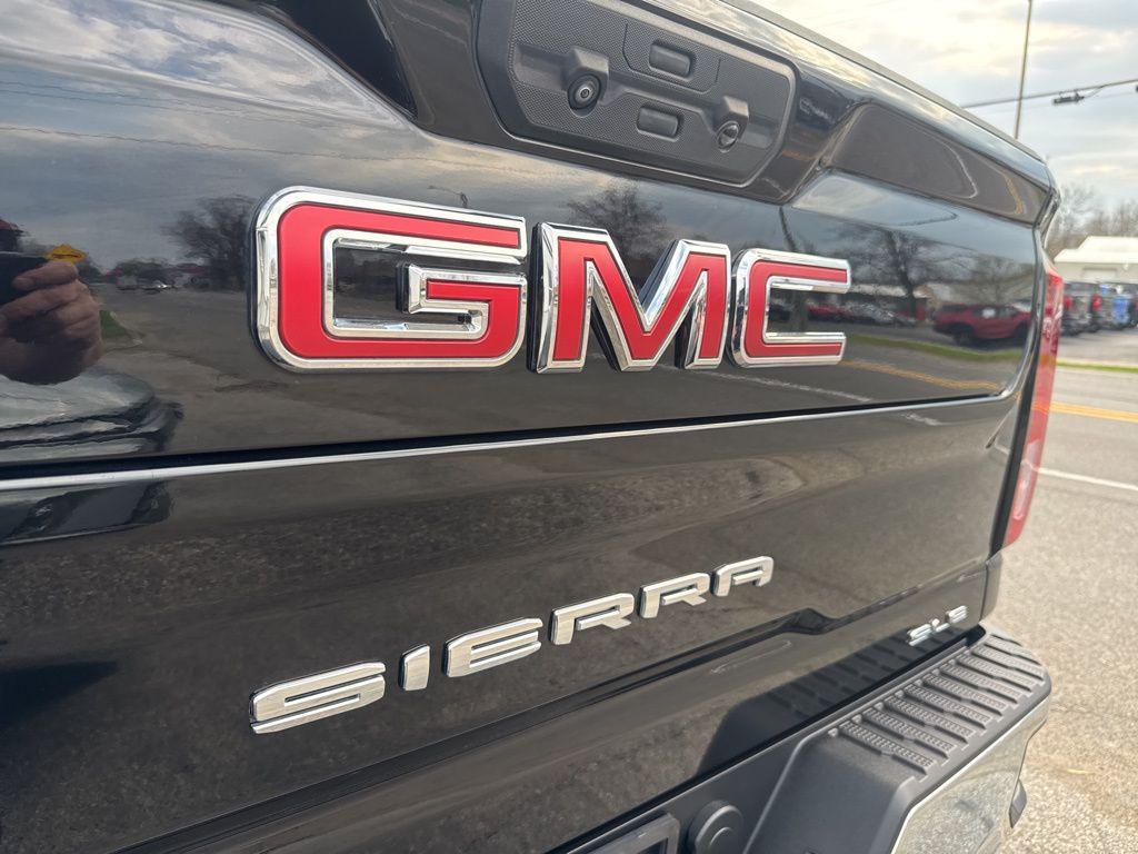 used 2025 GMC Sierra 2500 car, priced at $55,092