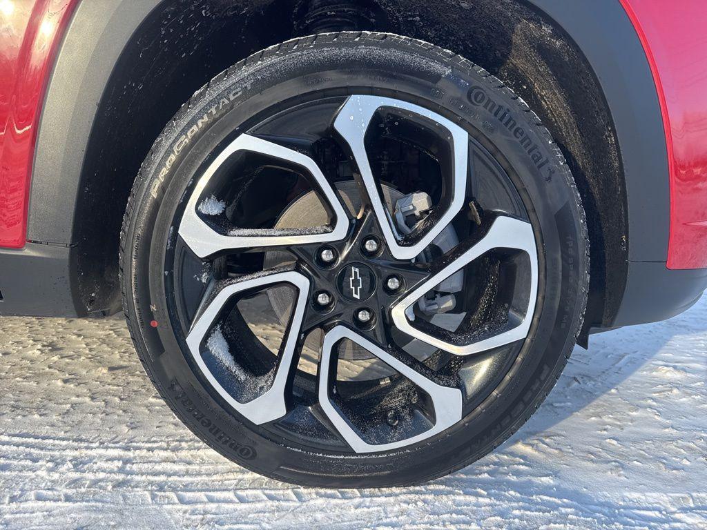 new 2026 Chevrolet Trax car, priced at $27,998