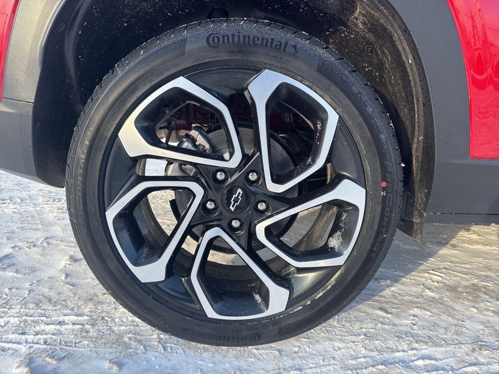 new 2026 Chevrolet Trax car, priced at $27,998