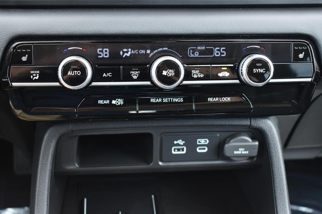 new 2025 Honda Pilot car