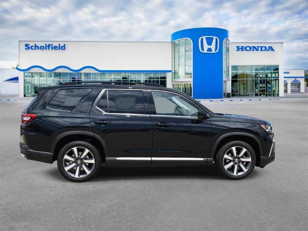 new 2025 Honda Pilot car
