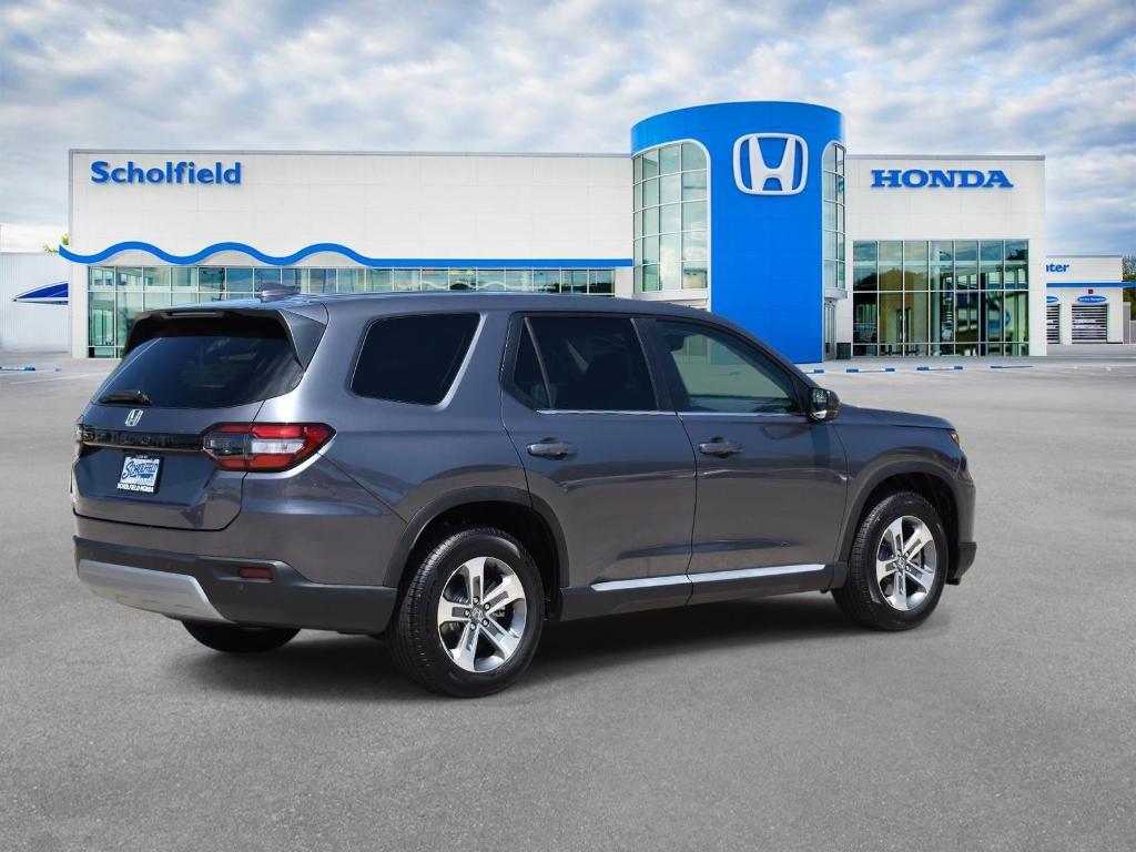 new 2025 Honda Pilot car