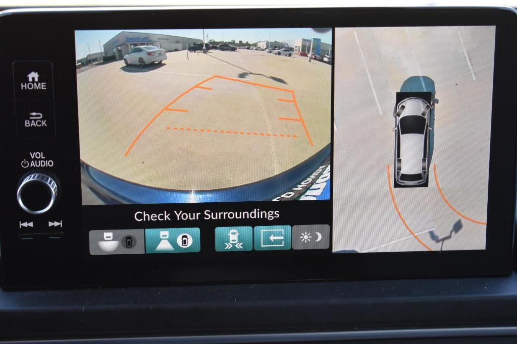 used 2023 Honda Pilot car, priced at $39,995