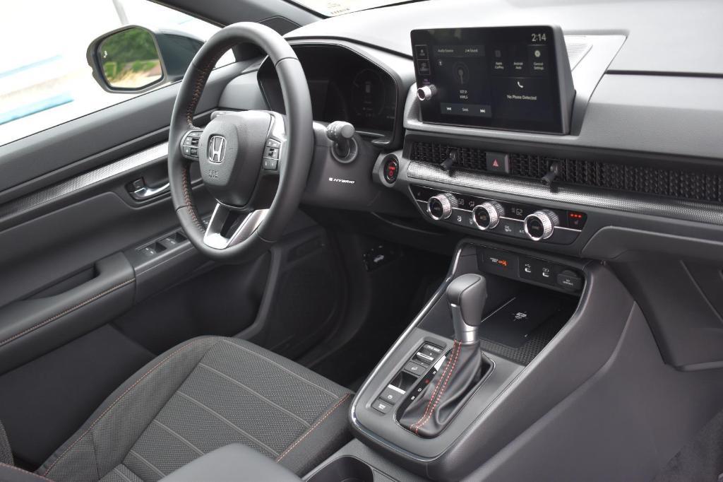 new 2026 Honda CR-V Hybrid car