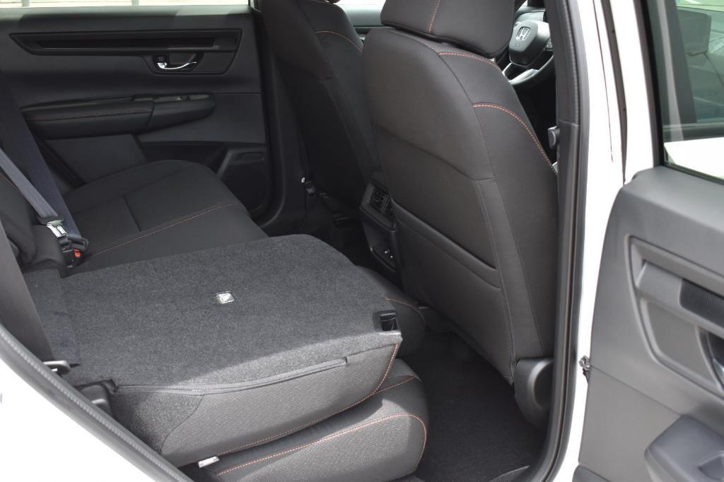 new 2026 Honda CR-V Hybrid car