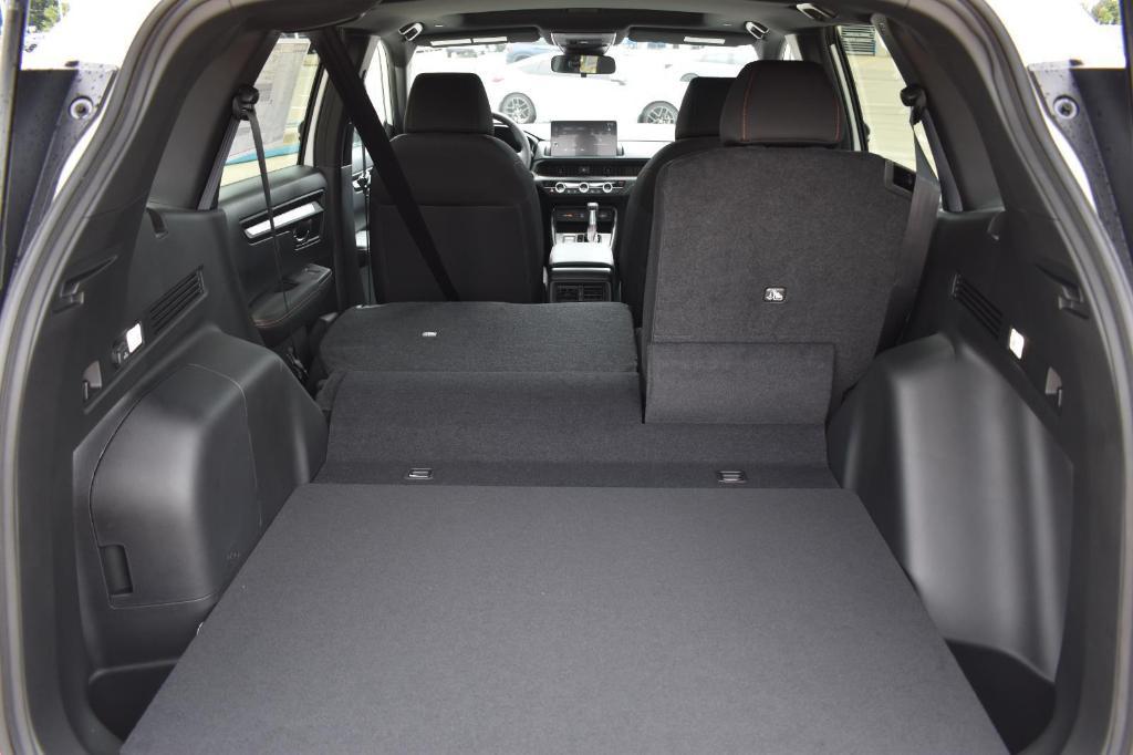 new 2026 Honda CR-V Hybrid car