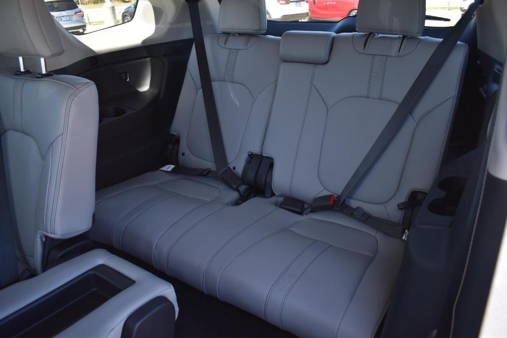 new 2025 Honda Pilot car