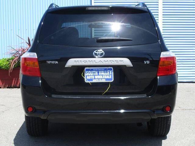 used 2009 Toyota Highlander car, priced at $7,999