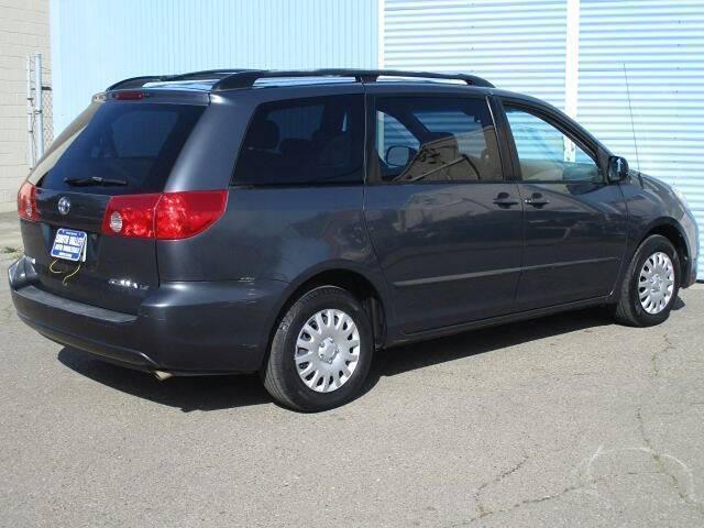 used 2008 Toyota Sienna car, priced at $6,500