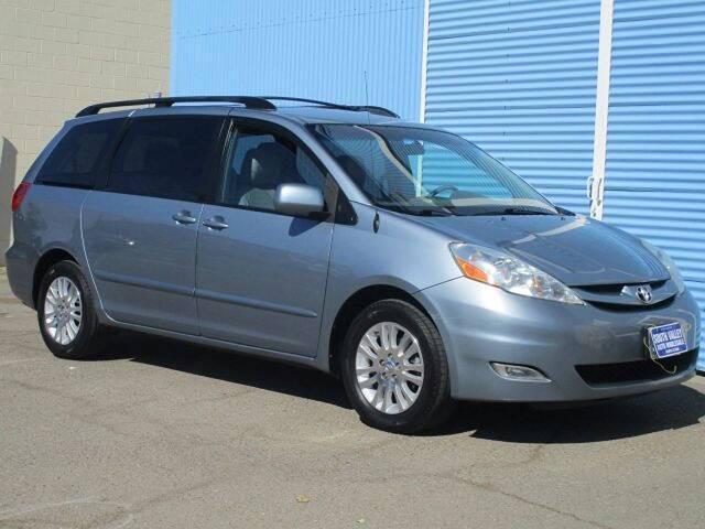 used 2010 Toyota Sienna car, priced at $9,500