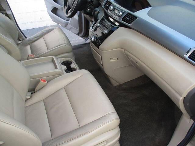 used 2011 Honda Odyssey car, priced at $7,990