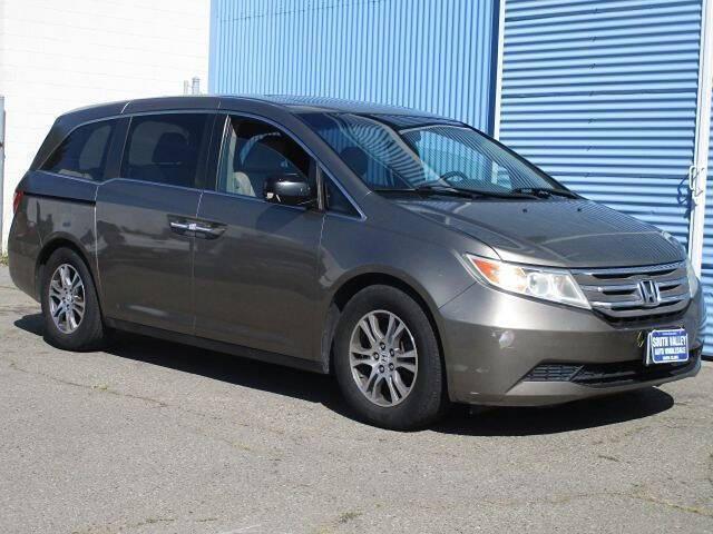 used 2011 Honda Odyssey car, priced at $7,990