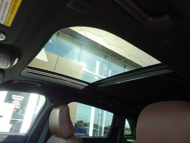 used 2022 Lincoln Nautilus car, priced at $39,800