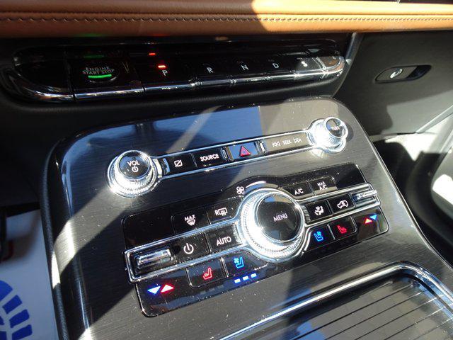 used 2022 Lincoln Nautilus car, priced at $39,800