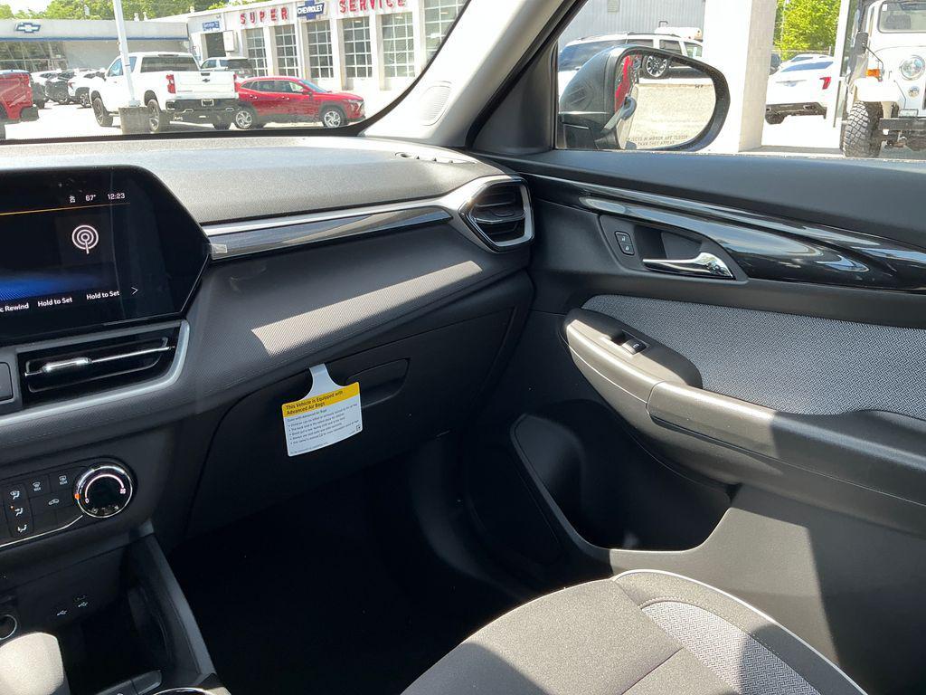 new 2026 Chevrolet TrailBlazer car, priced at $24,957