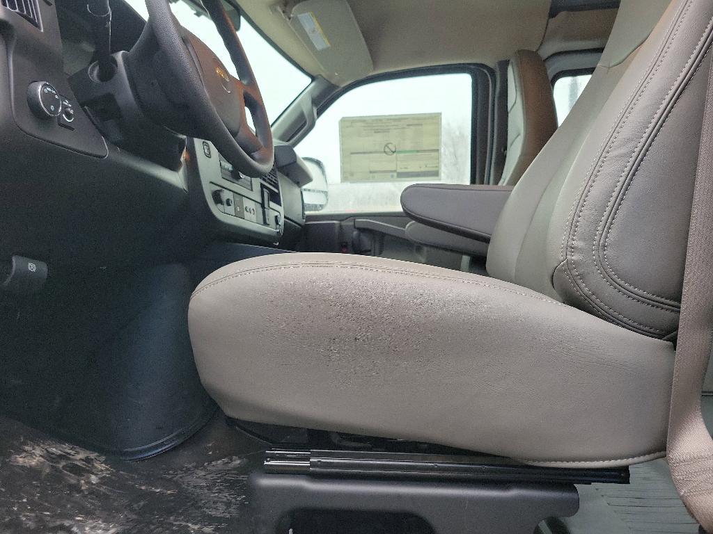 new 2025 Chevrolet Express 3500 car, priced at $47,166