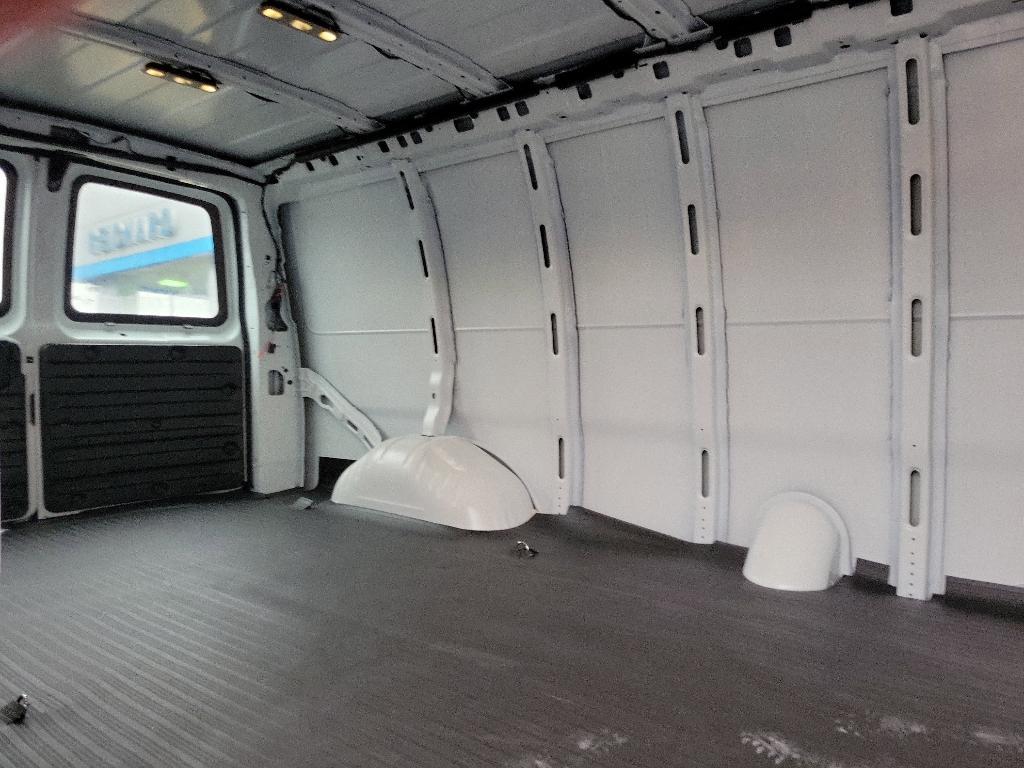 new 2025 Chevrolet Express 3500 car, priced at $47,166