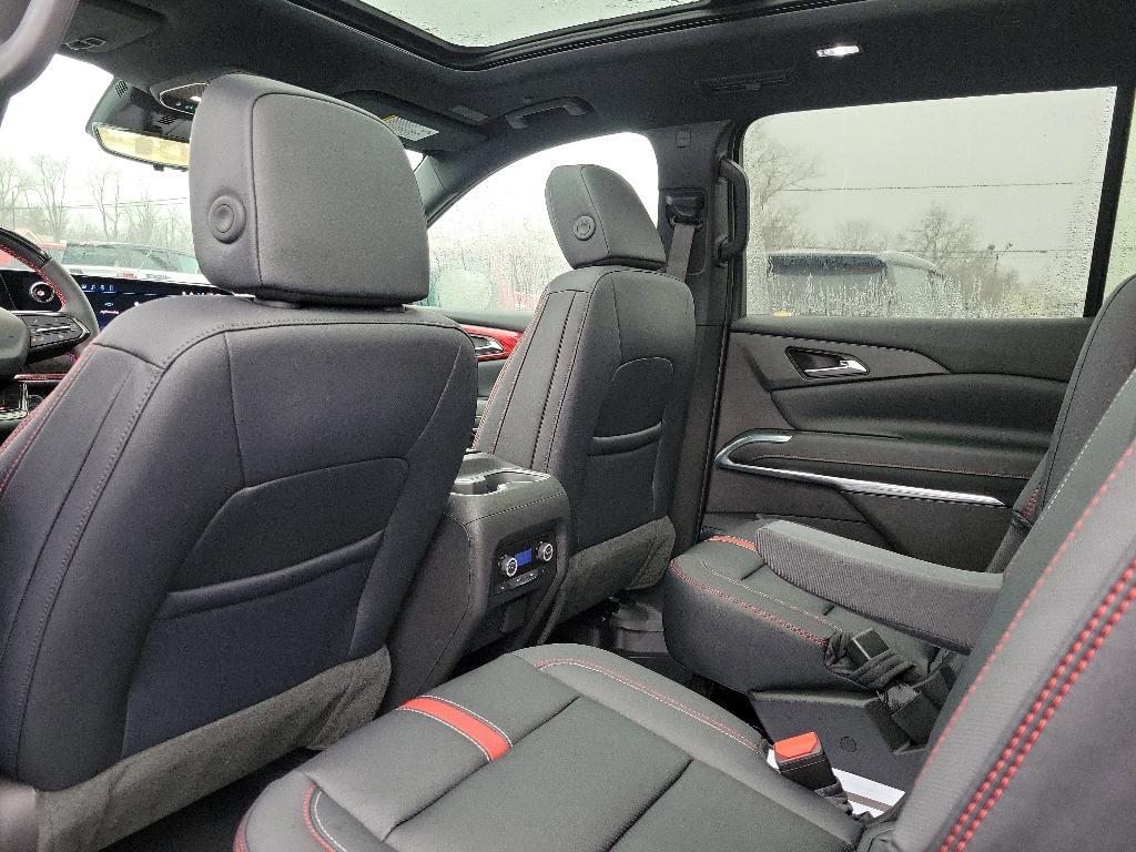 new 2026 Chevrolet Traverse car, priced at $57,316