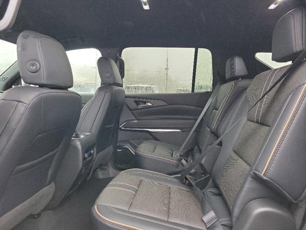 new 2026 Chevrolet Traverse car, priced at $53,528