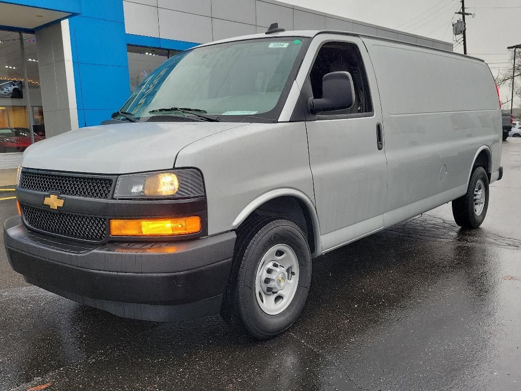 new 2025 Chevrolet Express 3500 car, priced at $47,336