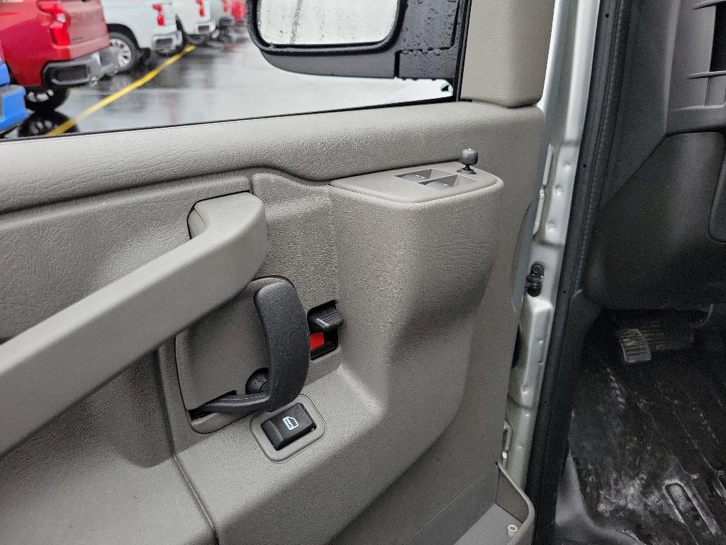 new 2025 Chevrolet Express 3500 car, priced at $47,336