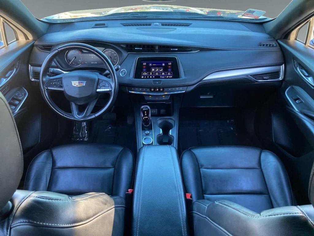 used 2023 Cadillac XT4 car
