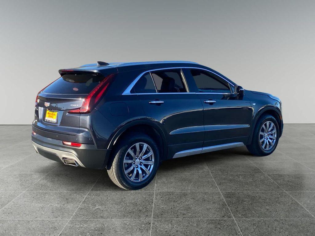 used 2023 Cadillac XT4 car