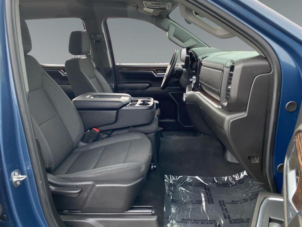 used 2024 GMC Sierra 1500 car, priced at $44,694