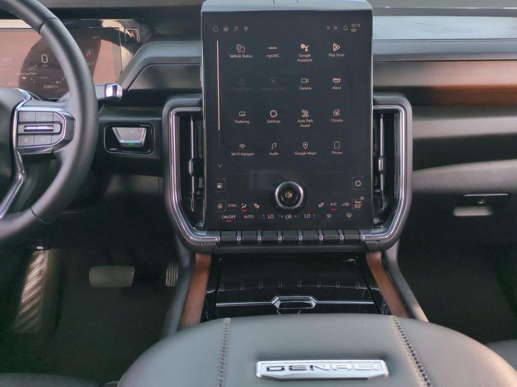 used 2025 GMC Yukon XL car