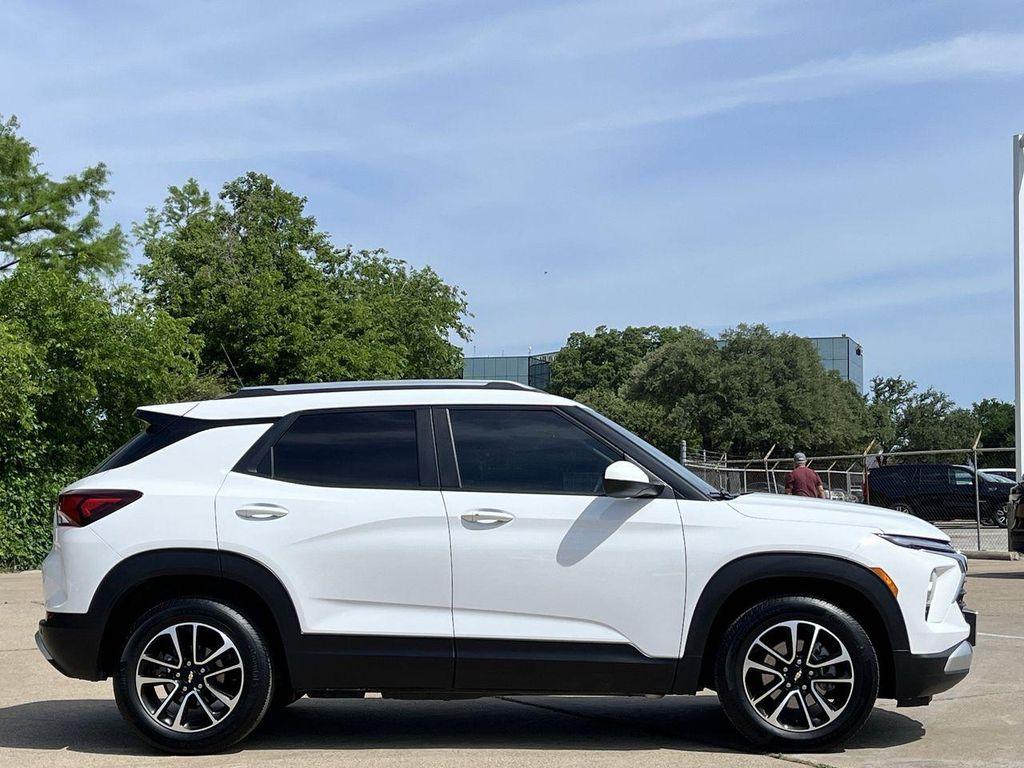 used 2025 Chevrolet TrailBlazer car, priced at $21,987