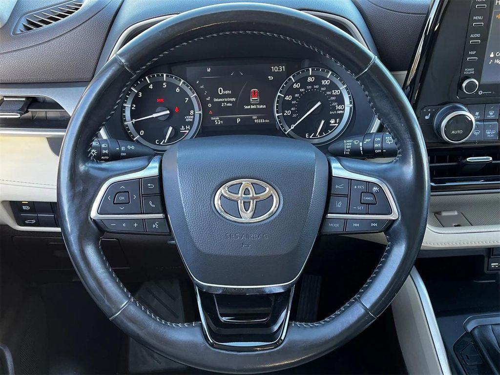 used 2021 Toyota Highlander car, priced at $24,627