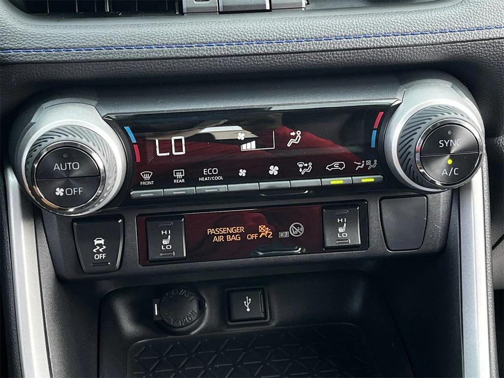 used 2022 Toyota RAV4 Hybrid car, priced at $30,998