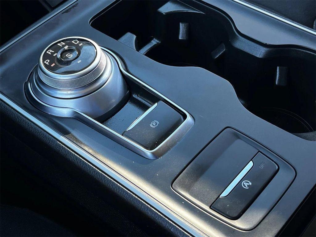 used 2021 Ford Edge car, priced at $17,998