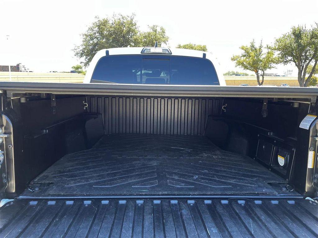 2019 Super White Toyota Tacoma