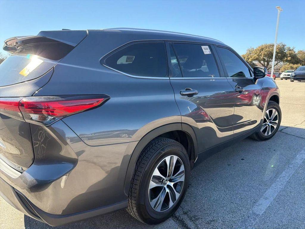 used 2023 Toyota Highlander car, priced at $35,555