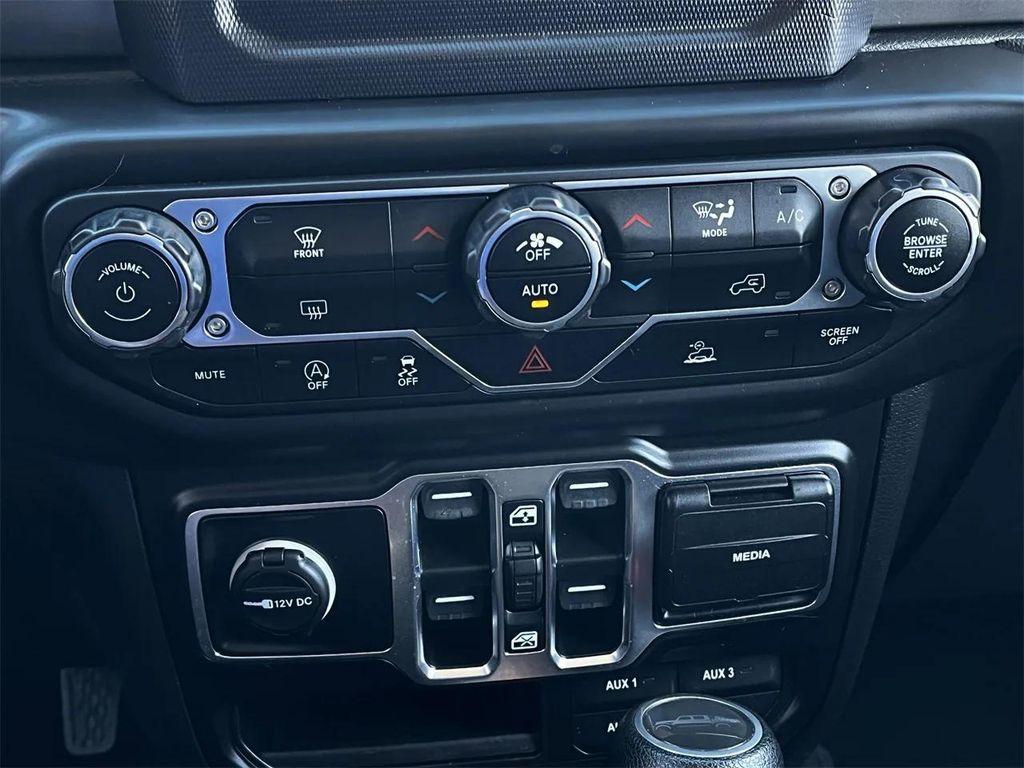 used 2020 Jeep Gladiator car, priced at $23,425