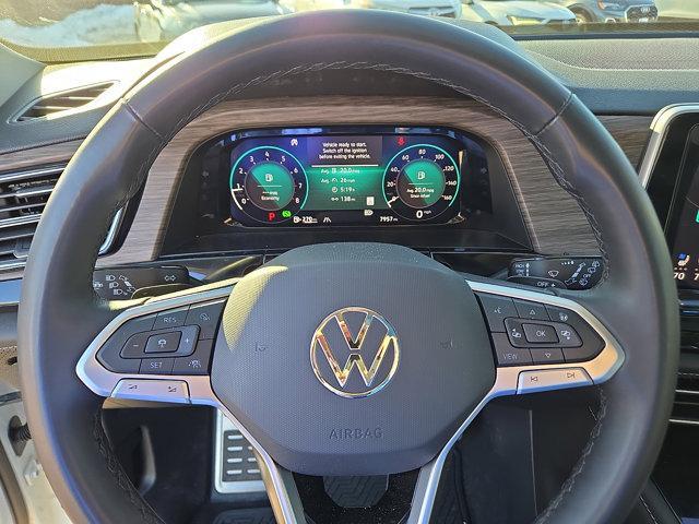 used 2025 Volkswagen Atlas car, priced at $43,899