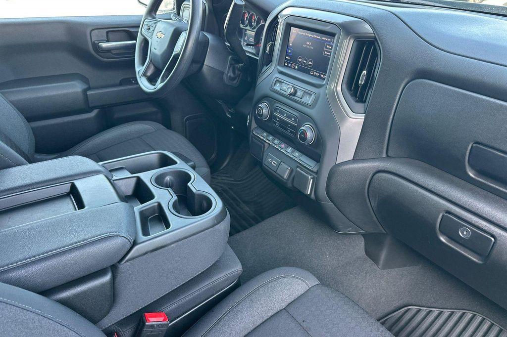 used 2025 Chevrolet Silverado 1500 car, priced at $38,499