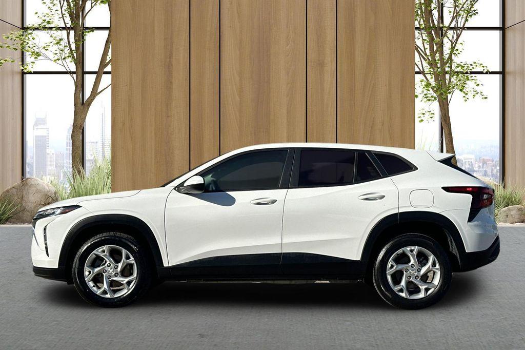 used 2024 Chevrolet Trax car, priced at $18,695