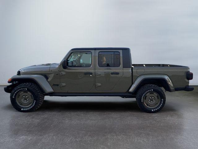 new 2026 Jeep Gladiator car, priced at $48,524